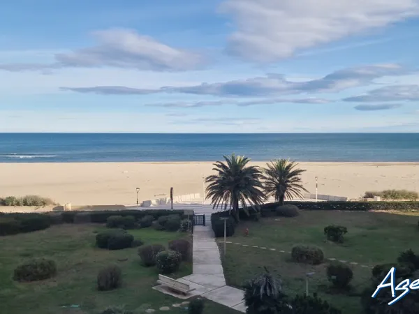 Beau T3 traversant avec terrasse vue et parking 