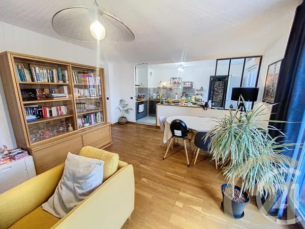 Appartement 4 pièces 95 m² 