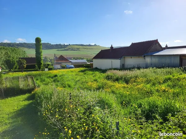 Terrain 1 251 m² Freulleville 