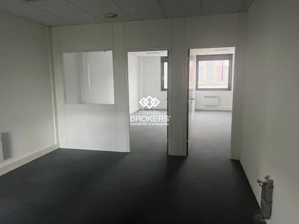 Local d'activité 60 m² 