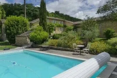 Maison 9 pièces 283 m² 
