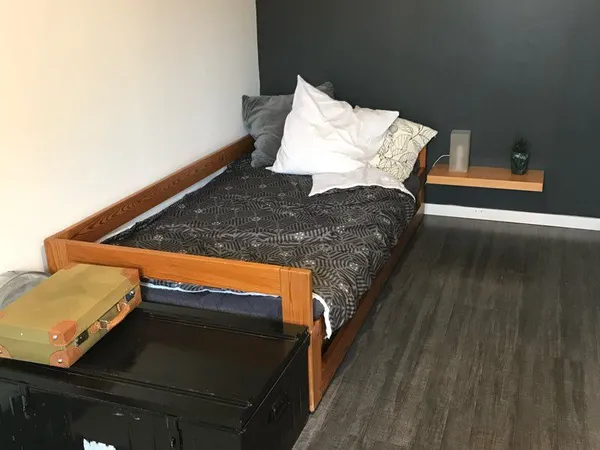 Chambre meublée chez l'habitant 