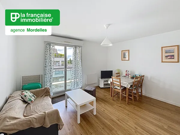 Appartement T2 - 38.10 m² - à louer, Bruz, meublé 