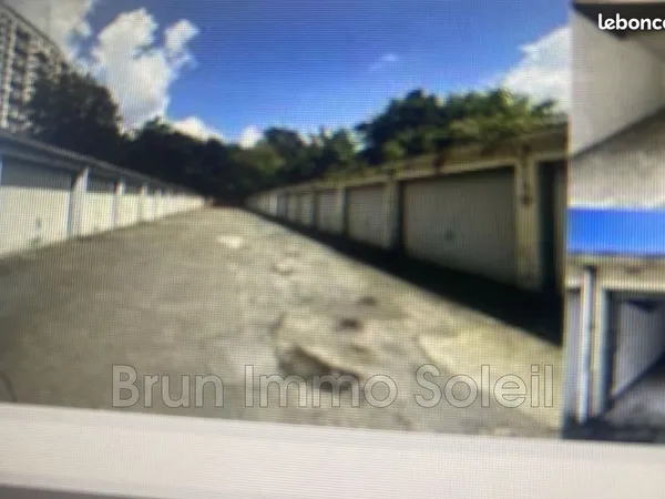 Parking/box Villeneuve-Loubet 