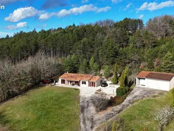 Maison 6 pièces 126 m² 