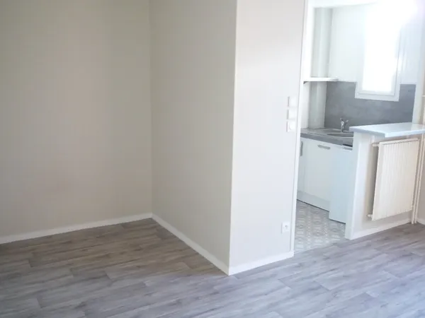 STUDIO - 30.15m2 - OLIVET 