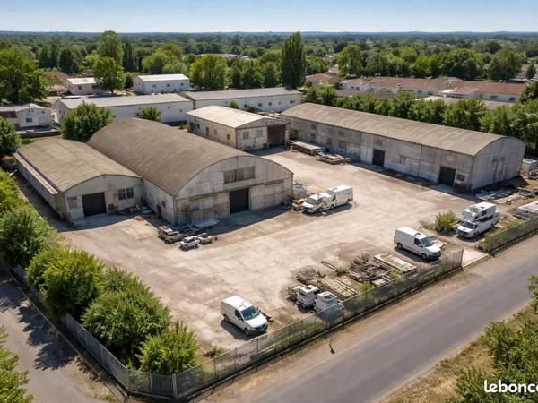 Local industriel 1 486 m² 
