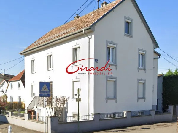 Immeuble 7 pièces 210 m² 