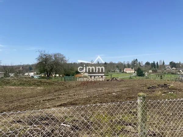 Terrain constructible à la Chapelle St Sépulcre 