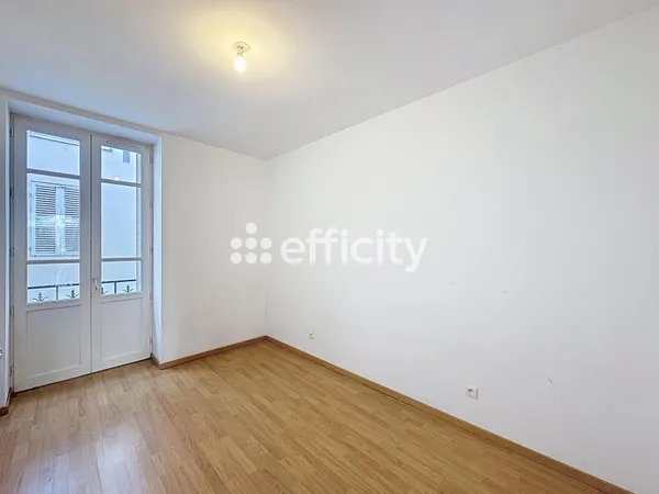 Appartement 5 pièces 96 m² 
