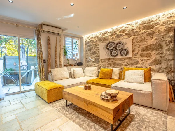 Vente maison de village 5 Pièce(s) 