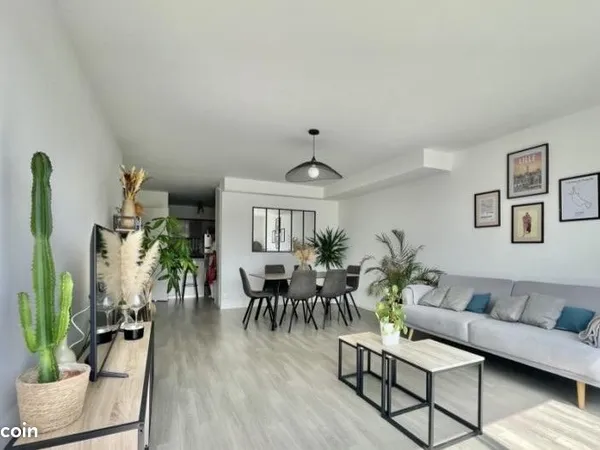🏡 Appartement T4 - 3 chambres - Balcon & Parking 