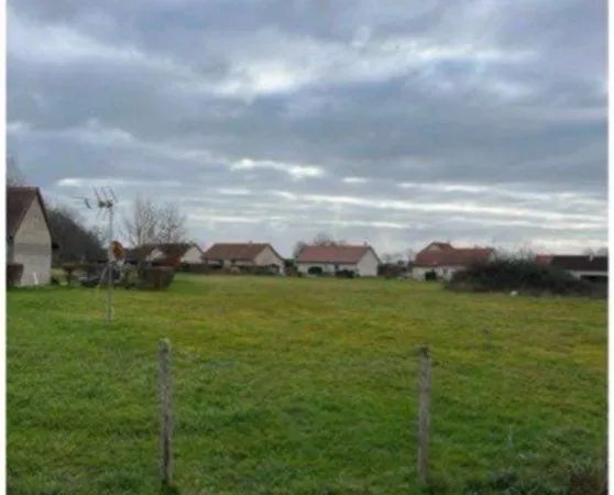 Terrain constructible Thuret 