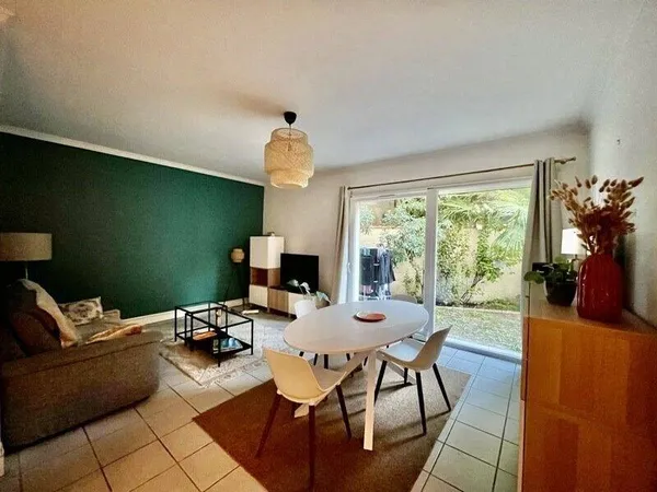 Maison 2 pièces 56 m² 