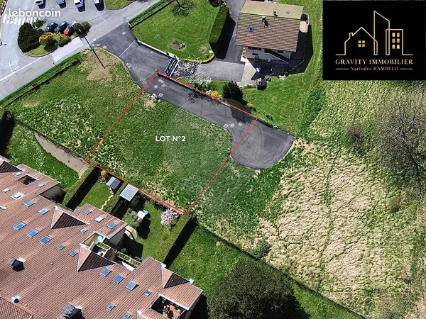 Terrain 718 m² Marignier 