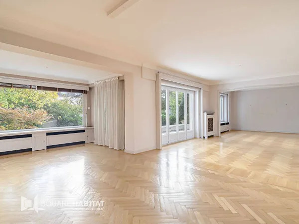 Maison 7 pièces 250 m² 