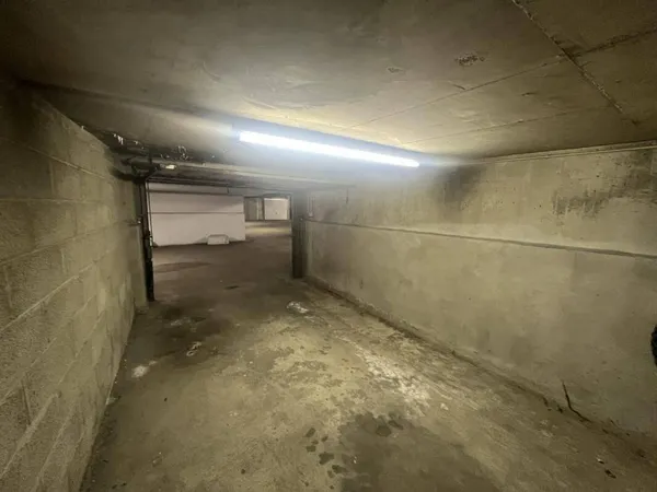 Parking 10 m² 