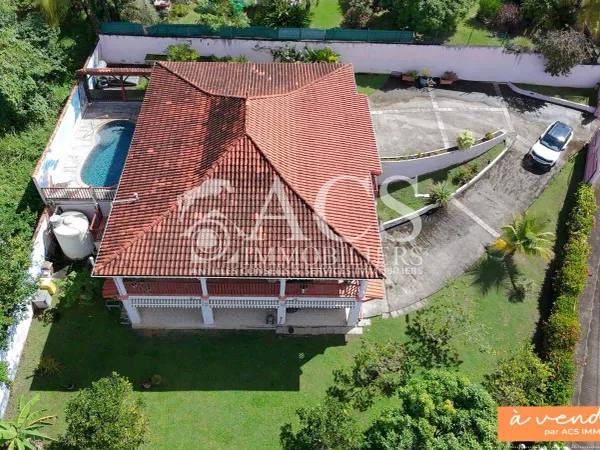 Maison 5 pièces 122 m² 