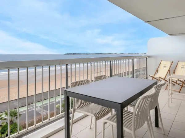 LA BAULE - LAJARRIGE - Appartement face à la mer 