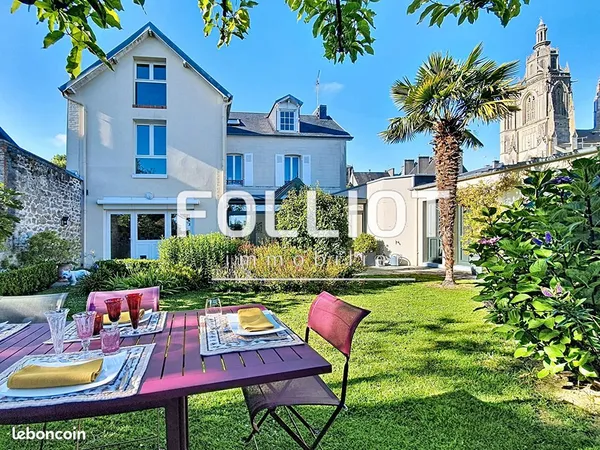 Propriété 6 pièces 190 m² 