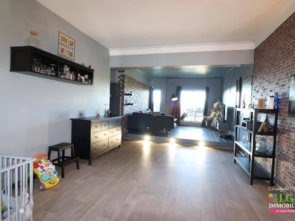 Appartement 1 pièce 78 m² 