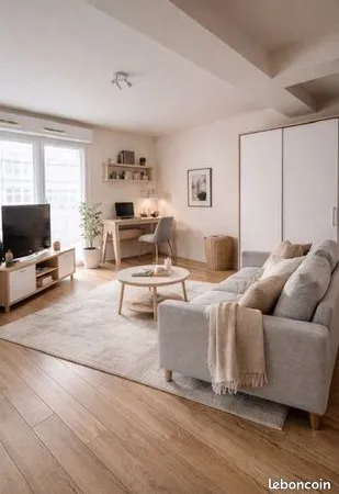 Studio 1 pièce 26 m² 