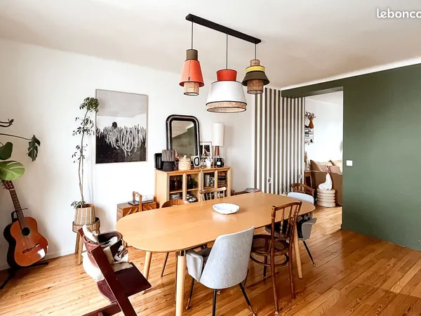 Appartement coup de coeur, 64m2, 3/4 pièces, idéal pour couple ou famille, proche tout commerce 