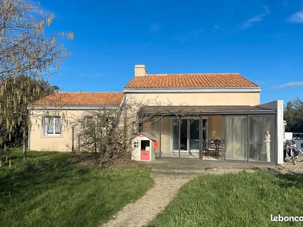 Maison 6 pièces 130 m² 