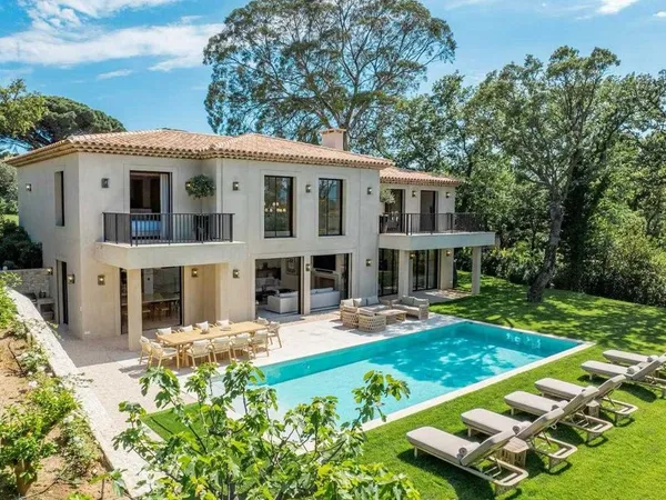 Villa 7 pièces 500 m² 