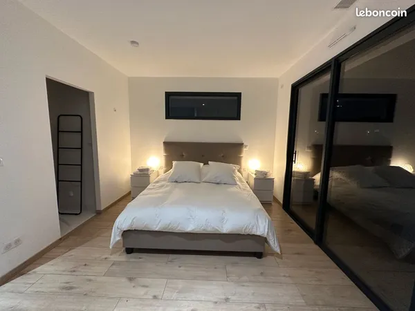 FREJUS Studio janvier à mai 