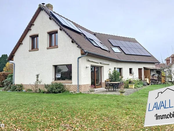 Propriété 8 pièces 178 m² 