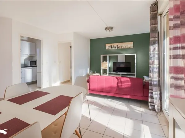 Appartement de 3 pièces principales 