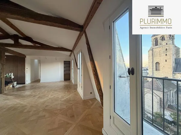 Appartement 4 pièces 145 m² 