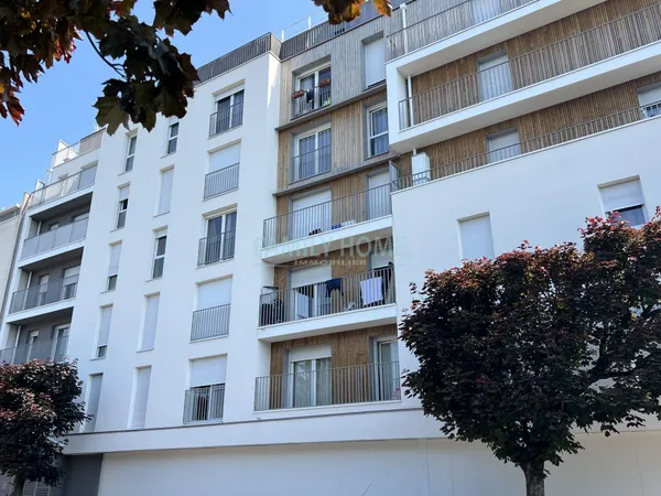 Parking - Garage Vente Livry-Gargan   11000€