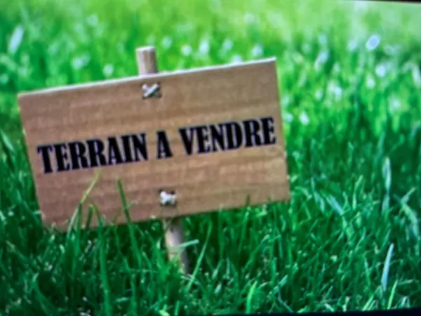 Terrain à vendre de 600,00 m² NOINTEL (60) 