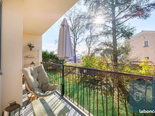 Appartement 3 pièces 64 m² 