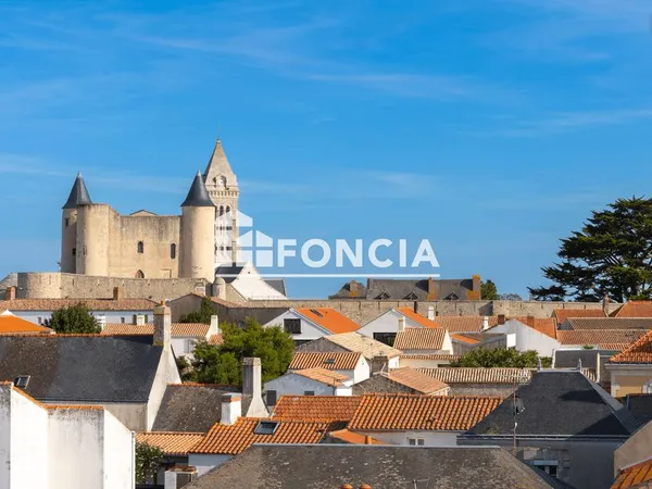 ILE DE NOIRMOUTIER Appartement rue piétonne en duplex avec vue exceptionnelle à 360° sur l'île 