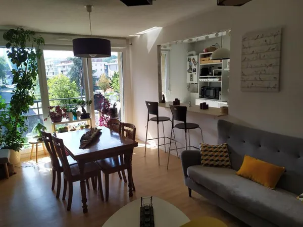 Appartement 3 pièces 69 m² 
