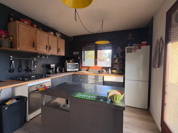 Maison 4 pièces 166 m² 