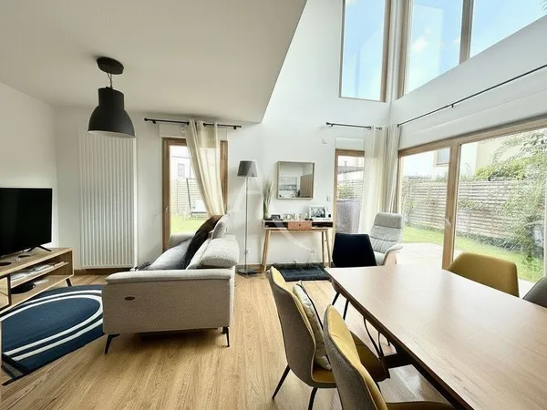 Maison 5 pièces 94 m² 