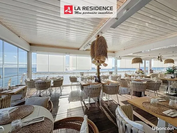 Boutique 179 m² 