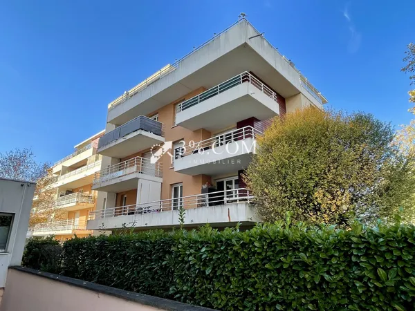 3%.COM - EXCLUSIVITÉ à SCHILTIGHEIM, 4 pièces 85m2, 1 garage 