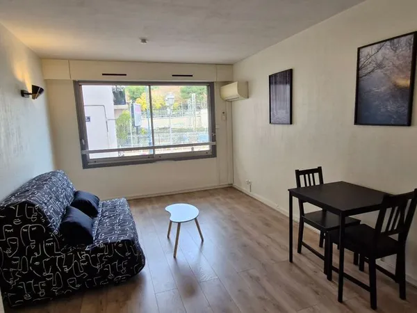 Appartement 1 pièce 25 m² 