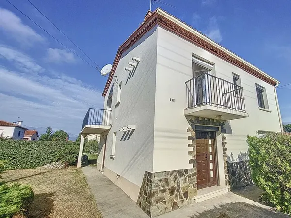 A vendre Maison 4 faces à 66480 MAUREILLAS 