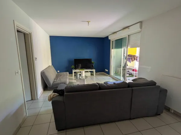 JOLI APPARTEMENT T3 A BEGLES 