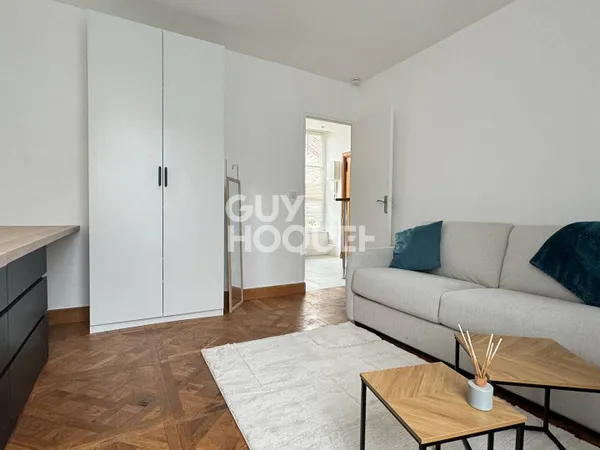 Studio 1 pièce 22 m² 