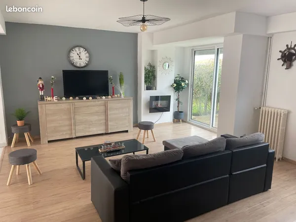 Appartement rénové 80 m2 