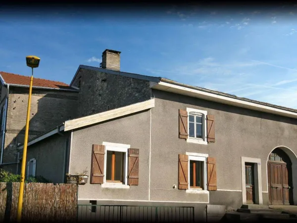 Maison 9 pièces 379 m² 