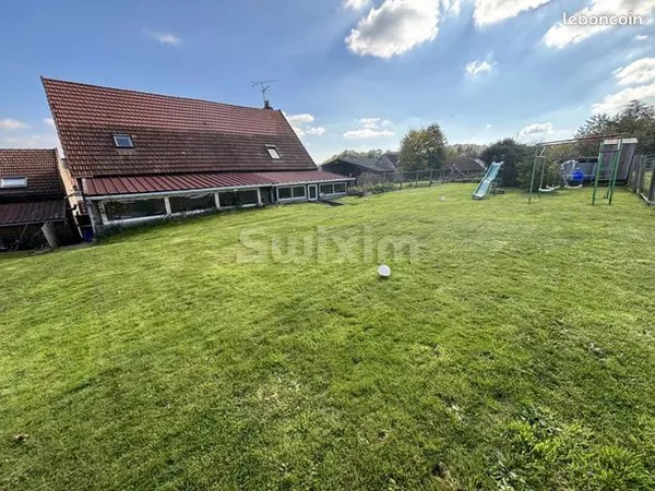 Maison 6 pièces 141 m² 