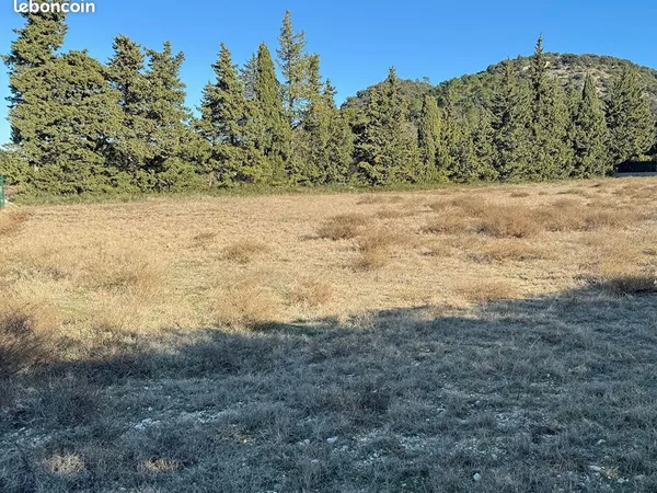 Terrain 1188 m² SAINT PAUL TROIS CHATEAUX 
